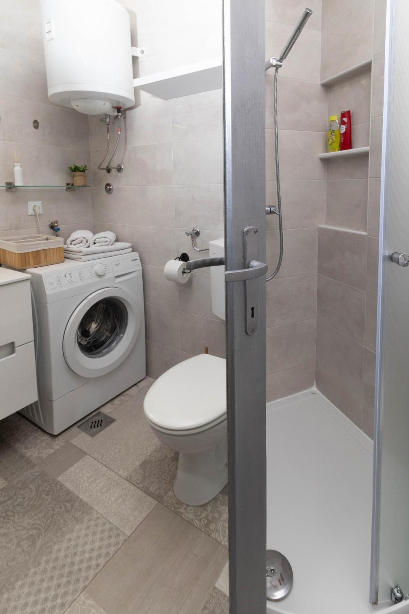 Apartman Ante Vinkovce Kültér fotó