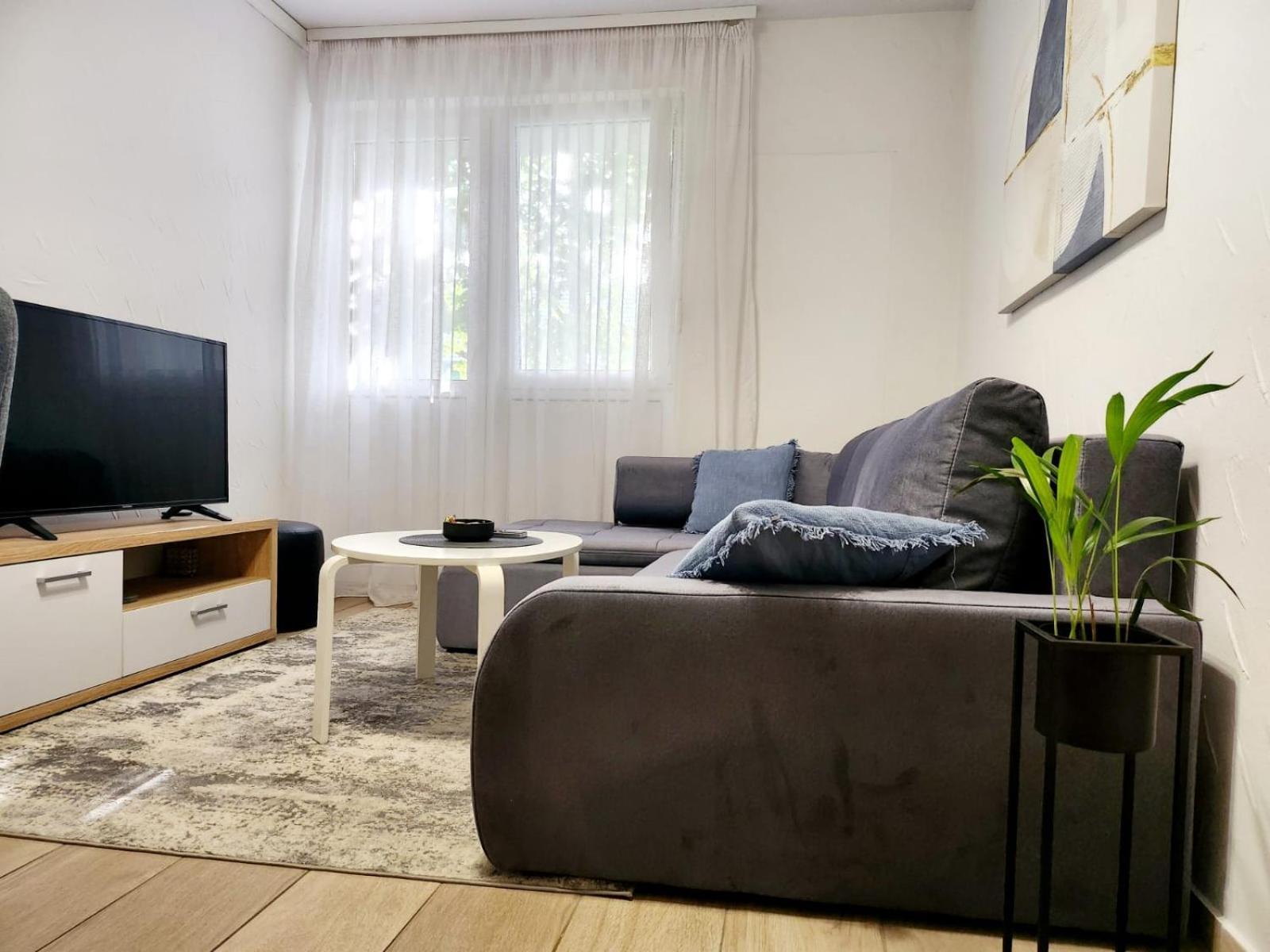 Apartman Ante Vinkovce Kültér fotó